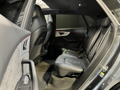 Audi SQ8 4.0 TDI Quattro/Matrix PANO/B&O/23/360°/HUD/AHK/ADAPTATIVE CRUISE