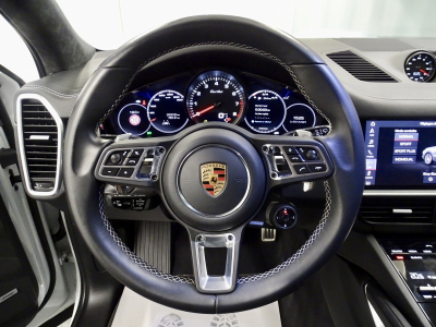 Porsche Cayenne 4.0 TURBO PSCB SPORT DESIGN CARBON APPROVED Hinterradlenkung Roues Directionnels arrière