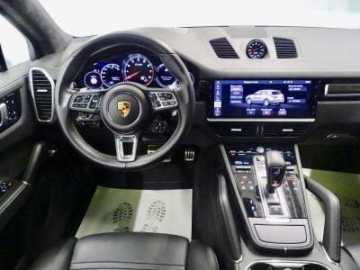 Porsche Cayenne 4.0 TURBO PSCB SPORT DESIGN CARBON APPROVED Hinterradlenkung Roues Directionnels arrière