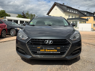 Hyundai i40 1.7 CRDi 85kW blue/Kamera/LED/NAVI/AHK/