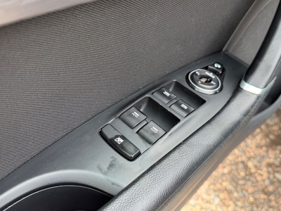 Hyundai i40 1.7 CRDi 85kW blue/Kamera/LED/NAVI/AHK/