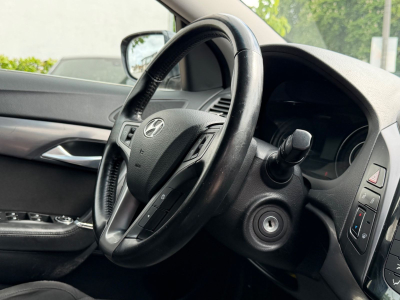 Hyundai i40 1.7 CRDi 85kW blue/Kamera/LED/NAVI/AHK/