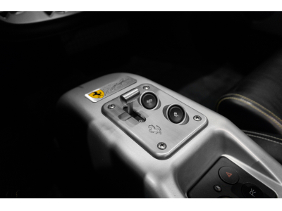 Ferrari 360 Spider - GIALLO MODENA