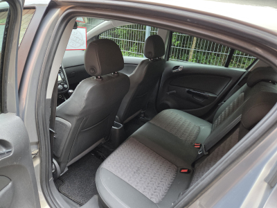 Opel Corsa COSMO 1.4 ESSENCE 101CV