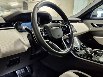 Land-Rover Range Rover Velar NEW MODEL P400 AWD R-DYNAMIC MERIDIAN PANO CUIR NAVI 1 HAND