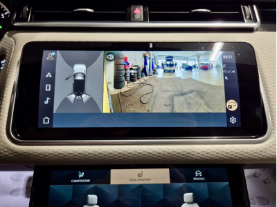 Land-Rover Range Rover Velar NEW MODEL P400 AWD R-DYNAMIC MERIDIAN PANO CUIR NAVI 1 HAND