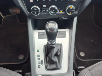 Skoda Octavia 1.6 TDI DSG CARPLAY APS AV/AR SIEGES CHAUFFANTS CRUISE