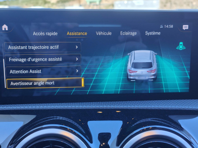 Mercedes-Benz CLA 180 1.3 SB PACK AMG CAMERA GPS CARPLAY
