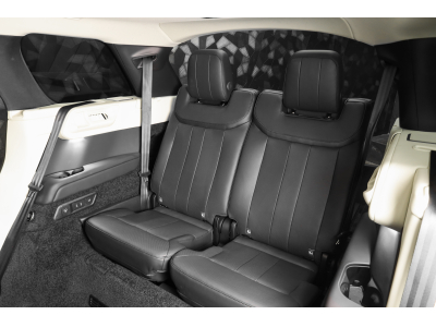 Land-Rover Range Rover D350 LWB AUTOBIOGRAPHY - 7 PLACES
