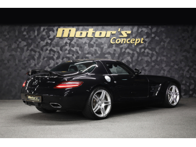 Mercedes-Benz SLS AMG Coupé 6.3 V8