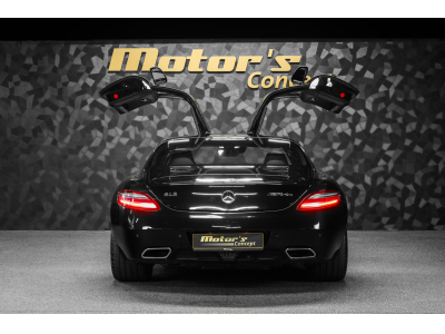 Mercedes-Benz SLS AMG Coupé 6.3 V8