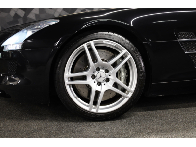 Mercedes-Benz SLS AMG Coupé 6.3 V8