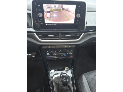 Volkswagen T-Roc R-line 150 CV DSG 7 TSI