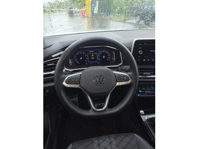 Volkswagen T-Roc R-line 150 CV DSG 7 TSI