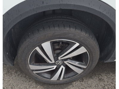 Volkswagen T-Roc R-line 150 CV DSG 7 TSI
