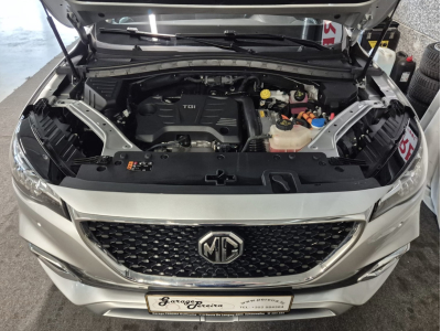 MG EHS PHEV LUXURY PANO CUIR NAVI