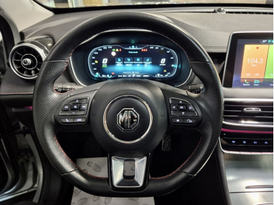 MG EHS PHEV LUXURY PANO CUIR NAVI