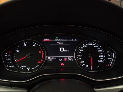 Audi A4 AVANT 30TDI ATTRACTION S-TRONIC