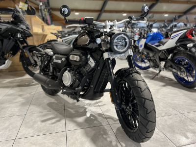 Benda Avengers 125 