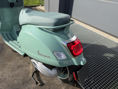 Vespa GTS 310 '' 80th  Anniversary ''