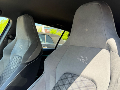 Volkswagen Golf VIII Variant R-Line eTSI