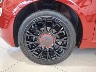 Fiat 500 1.0 Hybrid 70, EDITION RED, 1 HAND, NAVI, ALU 16'',REGUL ,PANORAMIQUE, PDC, CLIMA,
