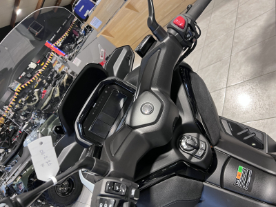 Yamaha X-Max 125 TECH MAX +