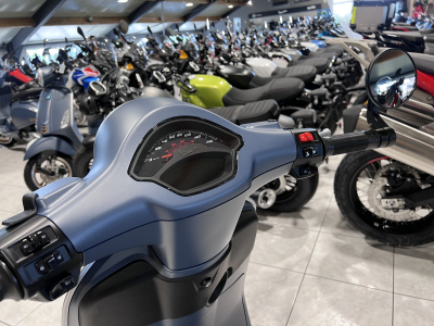 Vespa Primavera 125 Officina 8