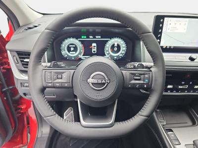 Nissan Qashqai 1.3 DIG-T 158 X-tronic N-Connecta