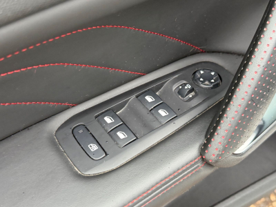 Peugeot 308 GT 204PS / KAMERA /