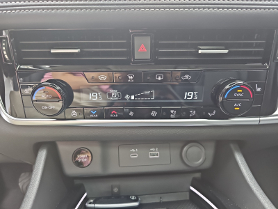 Nissan X-Trail 1.5 VC-T MHEV 163 AUTO N-Connecta
