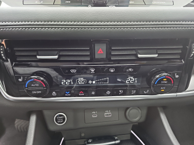 Nissan X-Trail 1.5 VC-T MHEV 163 AUTO N-Connecta