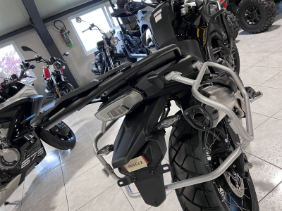CF Moto 700 MT ADV