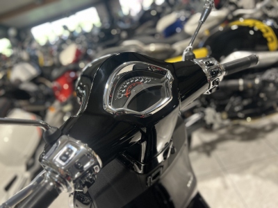 Vespa GTS Super 125