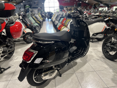 Vespa GTS Super 125