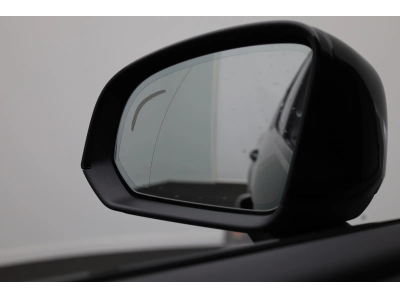 Volvo XC40 2.0 B4 MHD 197 Black Edition