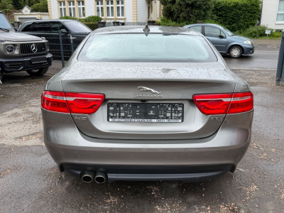 Jaguar XE Prestige/1.HAND/SCHECKHEFT/