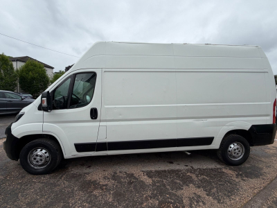 Peugeot  Boxer Kasten Hochraum 330 L2H3 BlueHD/EURO6