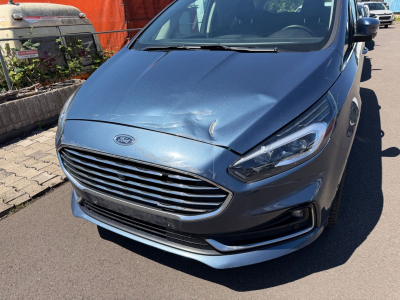 Ford S-Max S-MAX Titanium 190PS/MWST/7xSitzer