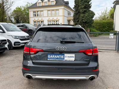 Audi A4 Allroad quattro 45 TFSI 180 KW / Pano /