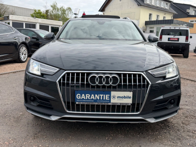 Audi A4 Allroad quattro 45 TFSI 180 KW / Pano /