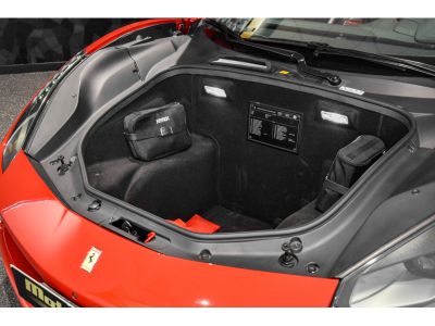 Ferrari 488 GTB 3.9 V8 - ROSSO CORSA METALLIC
