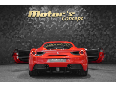 Ferrari 488 GTB 3.9 V8 - ROSSO CORSA METALLIC