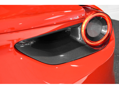 Ferrari 488 GTB 3.9 V8 - ROSSO CORSA METALLIC