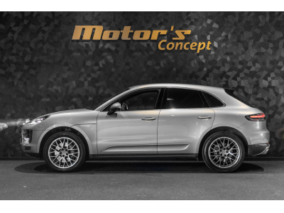 Porsche Macan S