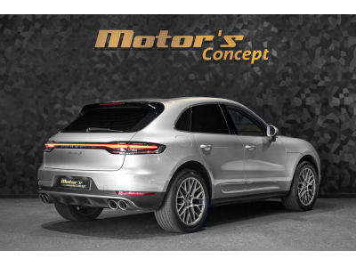 Porsche Macan S