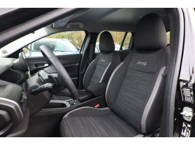 Jeep Avenger 1.2 Hybrid DCT 110 Longitude