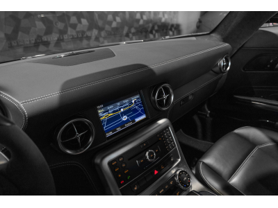 Mercedes-Benz SLS AMG Coupé 6.3 V8
