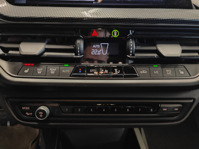 BMW 118 118i PACK M SIEGES M CARPLAY GPS PHARES LED