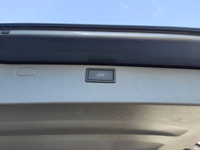 Volkswagen T6.1 Caravelle 2.0 TDI DSG 9 PLACES CARPLAY CAMERA GPS